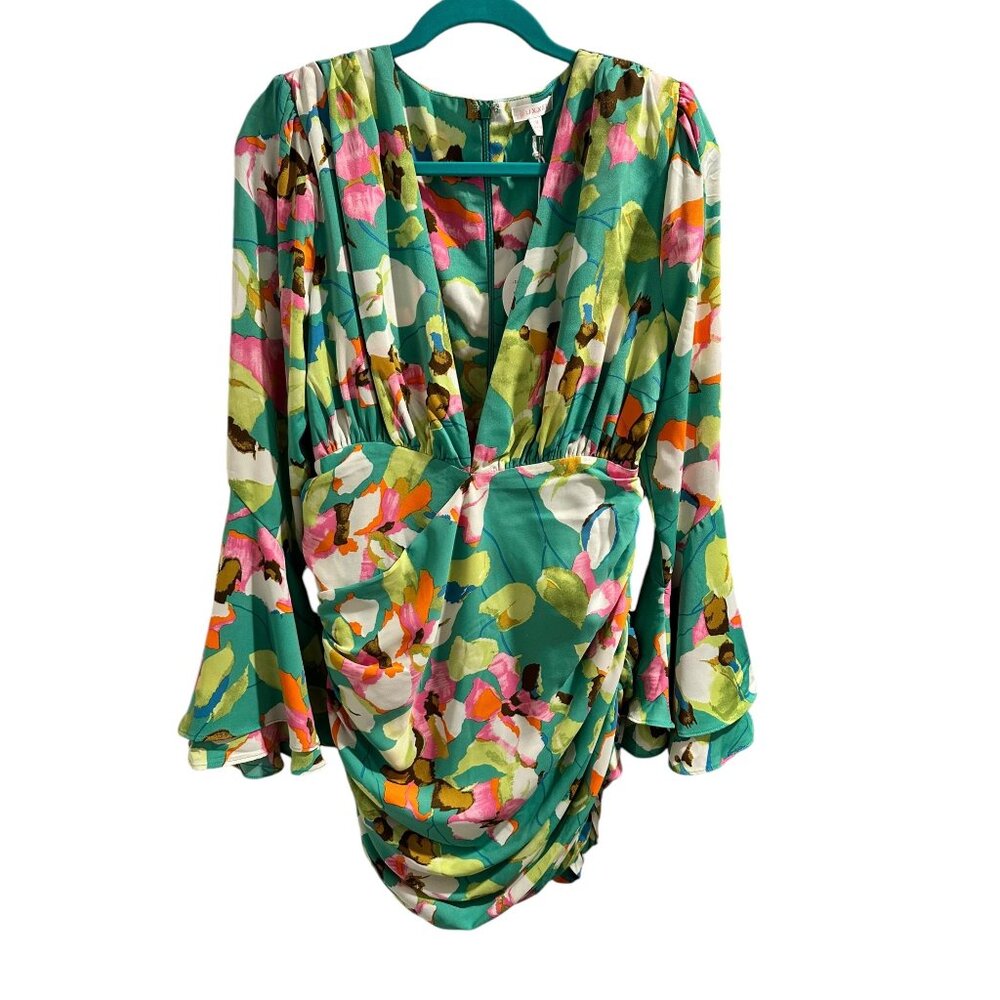 💰BOGO💰 New Green Tropical Print Plunging Neckline Ruched Dress sz M